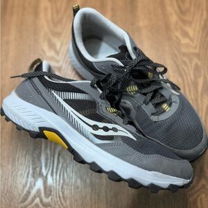 Saucony Trail Men's Gray Running Shoes